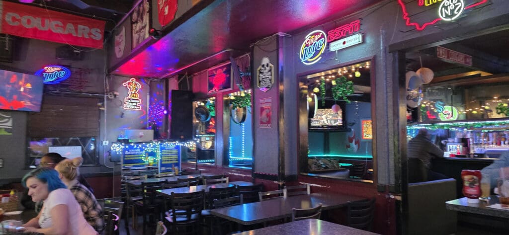 UP Station Bar and Grill