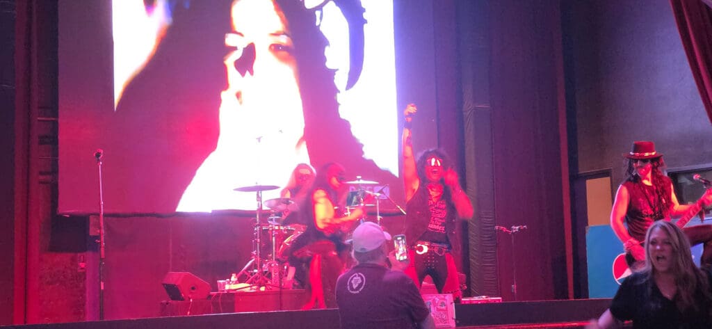 Spandex Nation hitting the high notes